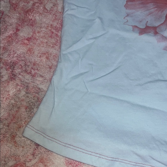 Women’s Baby Blue Tee with Pink Floral Print - Picture 4 of 5